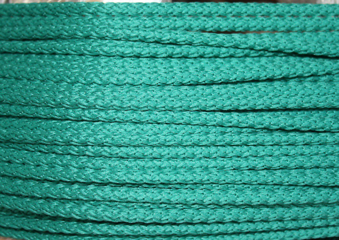 Шнур полипропиленовый 4 мм, плетеный с сердечником (зеленый) - фото