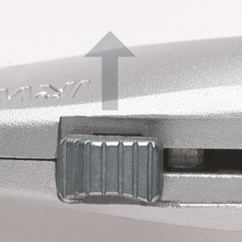 Нож с выдвижным лезвием IRWIN Retractable Pro 10504236-конструкция