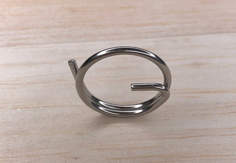 Шплинт кольцевой пружинный М8383, нержавеющая сталь А4 - фото