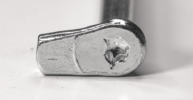 Саморез-крюк (угловой) со шлицем TORX 88143, оцинкованная сталь - фото